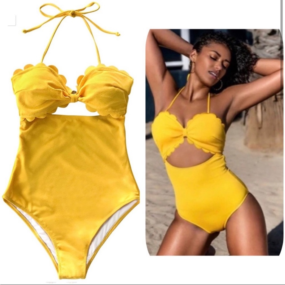 Cupshe scallop cutout one piece NWT size L